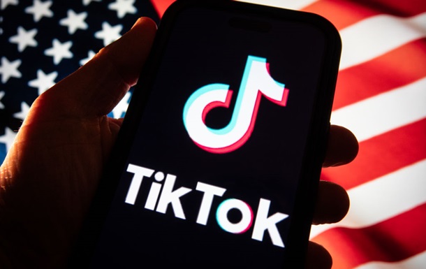 TikTok відновив свою роботу у США