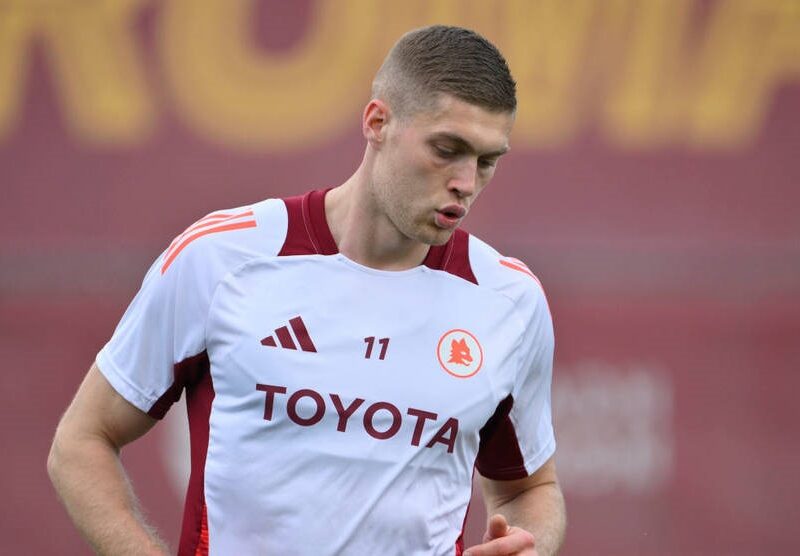 Ексхавбек збірної Італії назвав тренера, з яким може розкритися Довбик