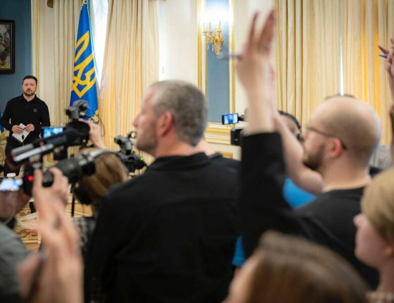 Пресбрифінг Президента України Володимира Зеленського щодо дипломатичної роботи цього тижня [22.04]