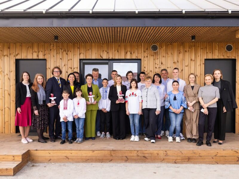 Перші леді України й Естонії відвідали Житомирщину та зустрілися з великими прийомними родинами