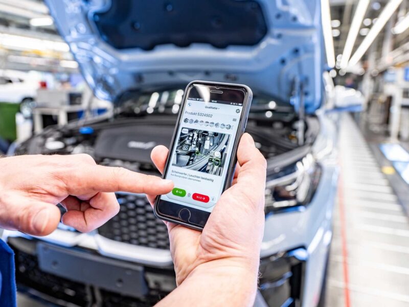 BMW починає використання штучного інтелекту для перевірки якості авто