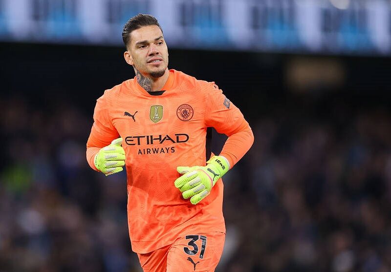 Бразильський воротар Ман Сіті у центрі уваги клубів Саудівської Аравії