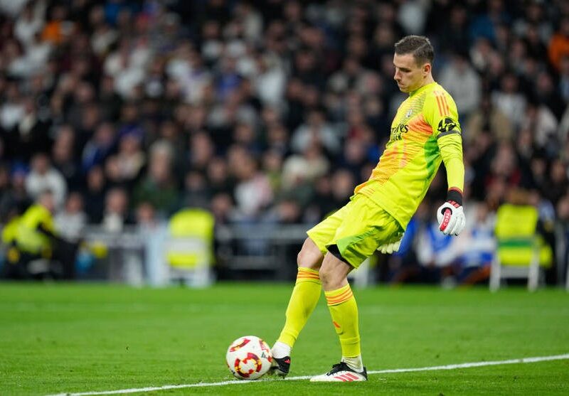 Чемпіон Туреччини розглядає придбання Луніна