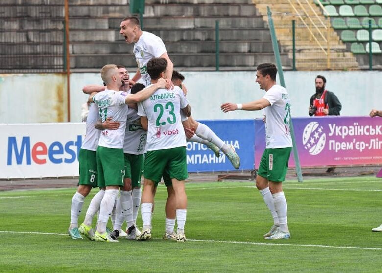 Дербі львівських команд: Карпати переграють Рух