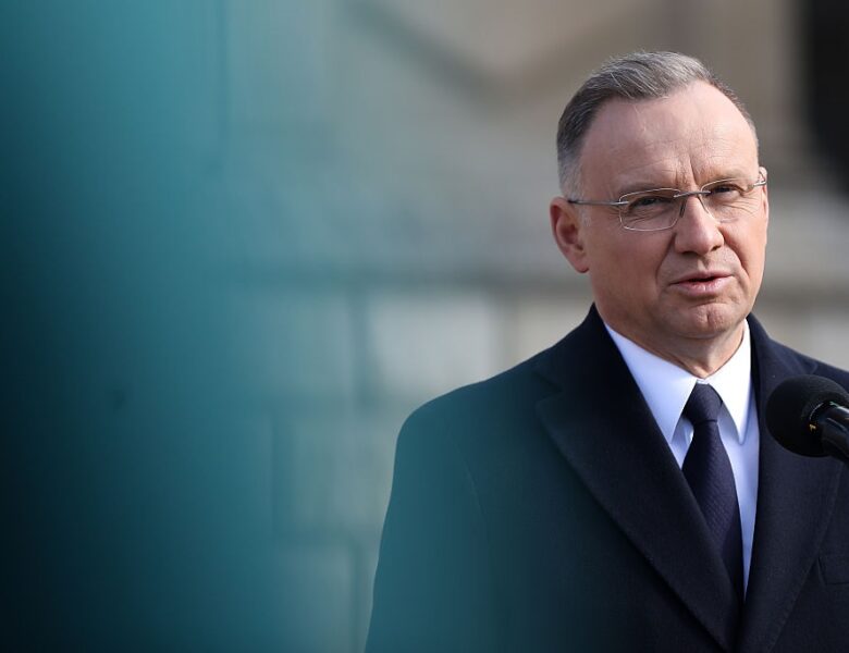 Дуда заявив про необхідність взаємних поступок у війні