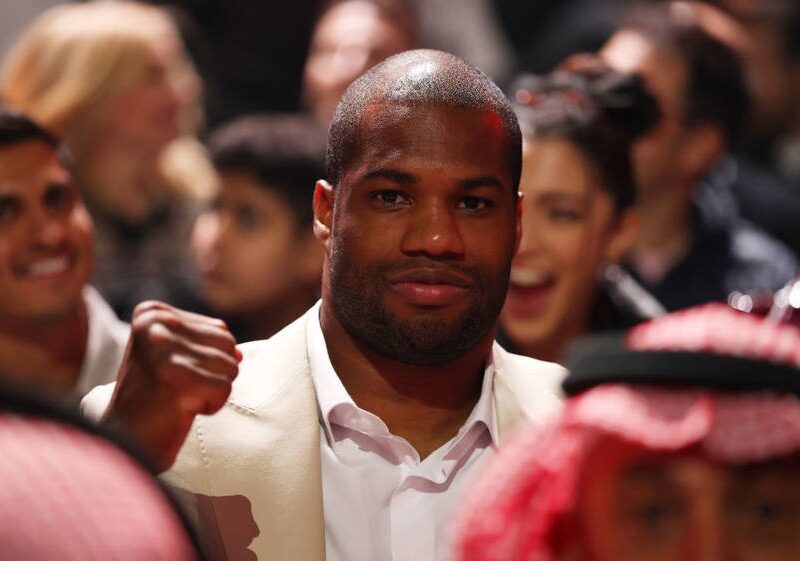 Дюбуа поділився, чи готовий замінити Усика на Чісору, якщо бій зірветься