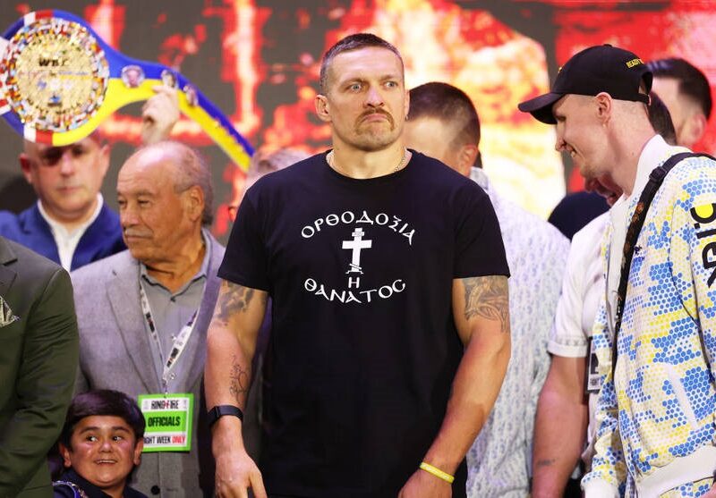 Дюбуа штовхнув Усика під час зйомок рекламних матеріалів бою