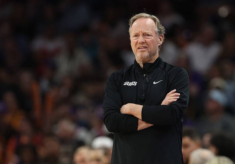 Фінікс звільнив тренера після провалу в регулярному сезоні НБА