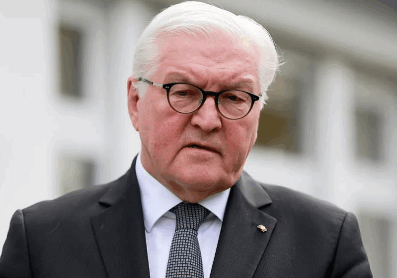 ФРН має бути основою НАТО у Європі – Штайнмайер