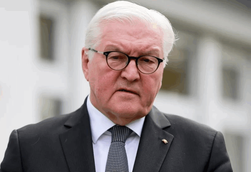 ФРН має бути основою НАТО у Європі – Штайнмайер