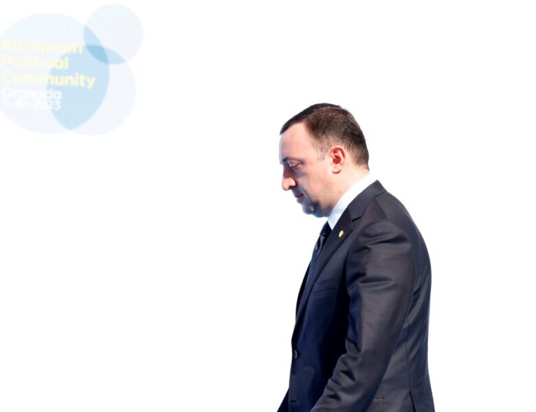 Глава Грузинської мрії йде з політики