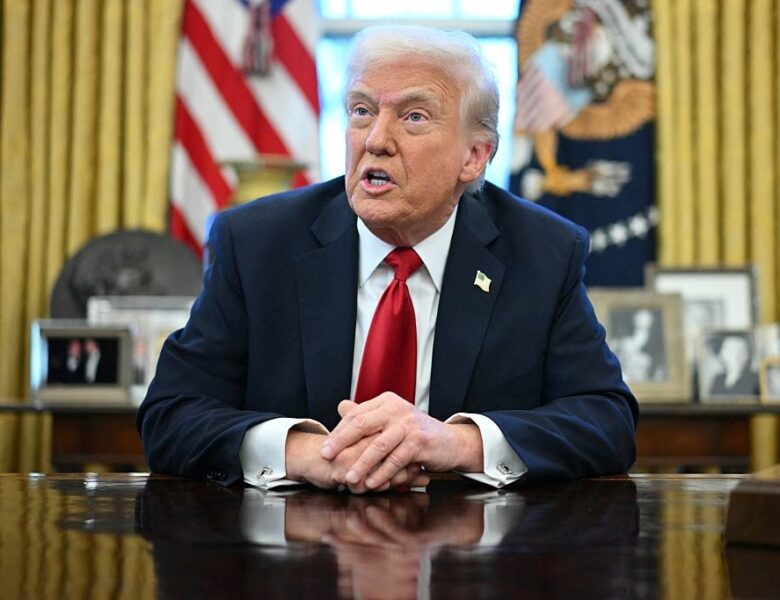 Гренландія у великій небезпеці: Трамп повертає “хижу” Америку