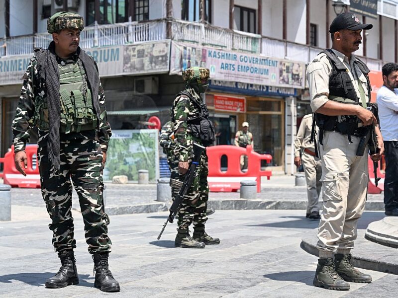 Індія та Пакистан четвертий день поспіль не припиняють перестрілки