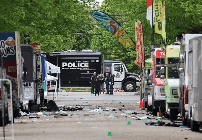 Кількість жертв у Ванкувері зросла до 11: Зеленський висловив співчуття