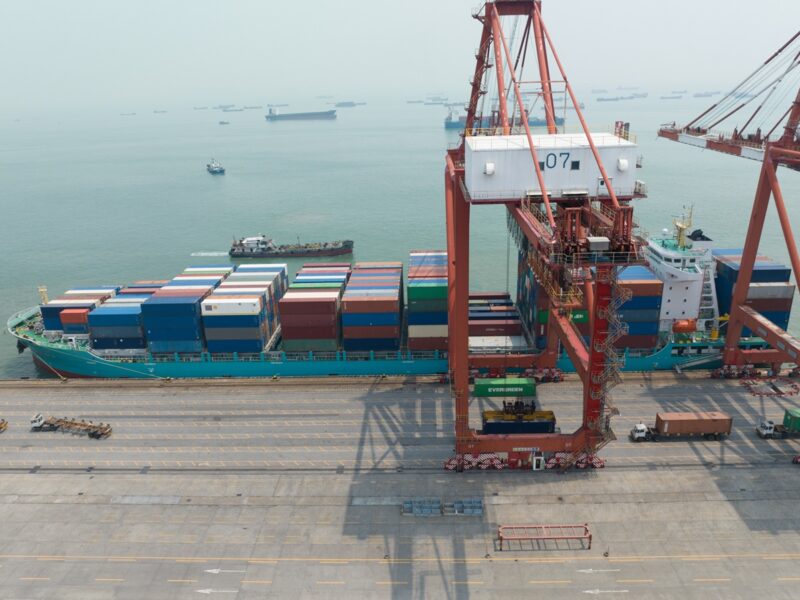 Китай створив таємний список товарів США, що уникнуть 125% мита – ЗМІ