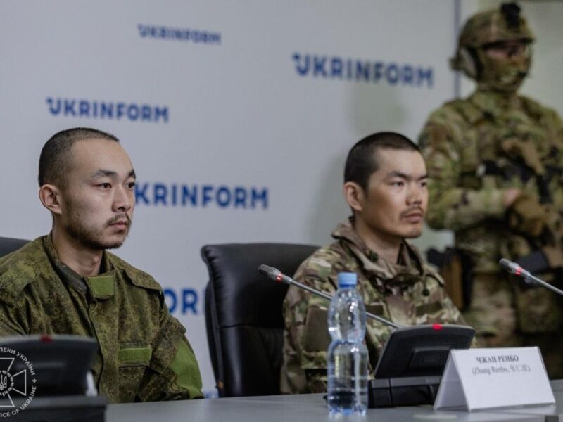 Китай відповів на прохання полонених про обмін