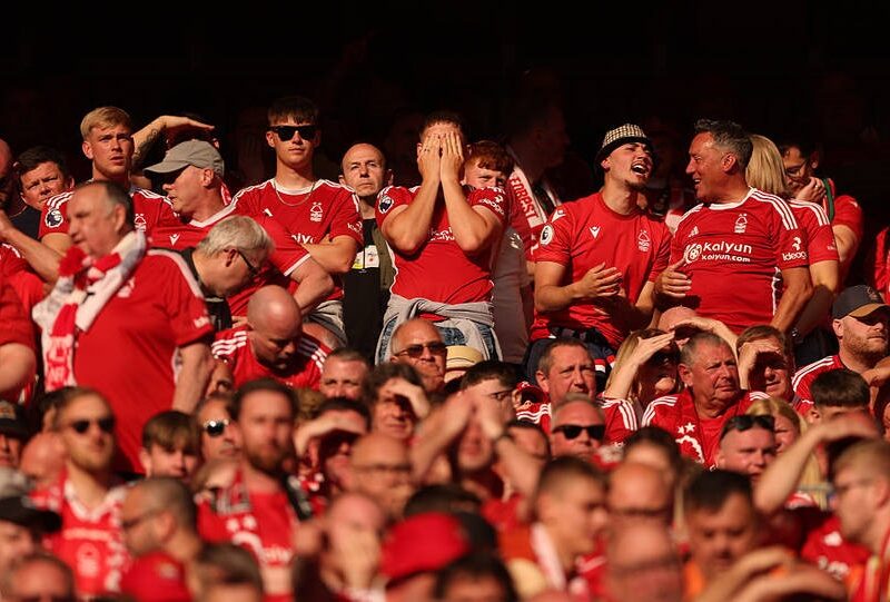 Клуб АПЛ заборонив порноактрисі відвідувати стадіон