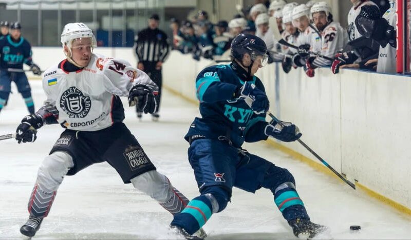 Кременчук – Київ Кепіталз: онлайн-трансляція чемпіонату України з хокею