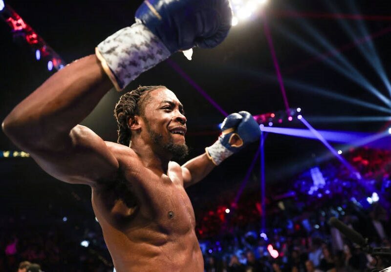 Кривдник Берінчика Девіс проведе чемпіонський бій у легкій вазі