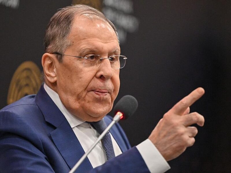 Лавров озвучив “дві основи” для завершення війни