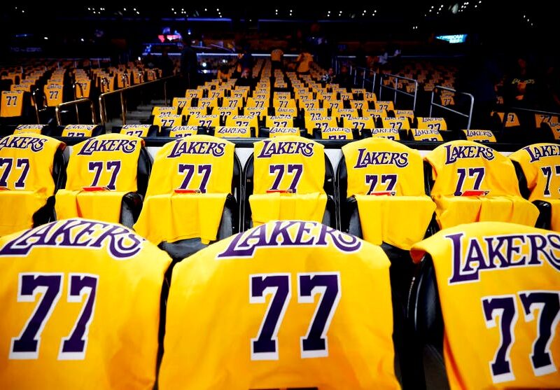 Майка Дончича стала найпродаванішою серед усіх гравців НБА