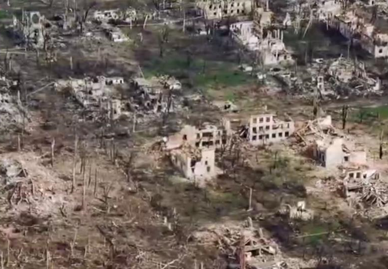 Місто-привид: у ЗСУ показали, як виглядає Торецьк