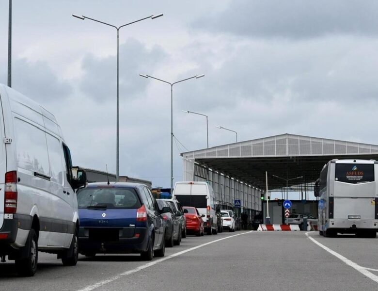 На кордоні зростає ажіотаж напередодні Великодня