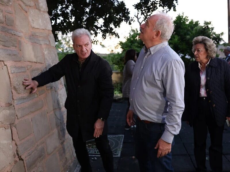 На Криті досліджують появу загадкових тріщин у землі та будівлях