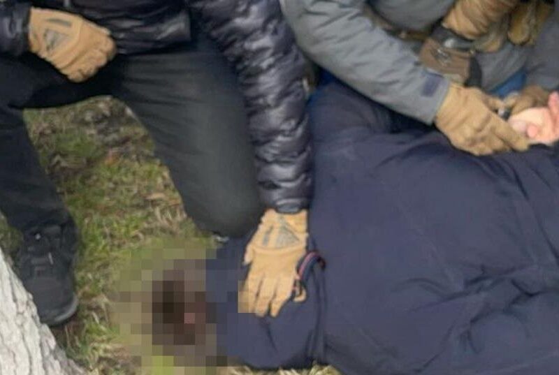 На Сумщині затримали посадовця навчального закладу, який шпигувавав для РФ