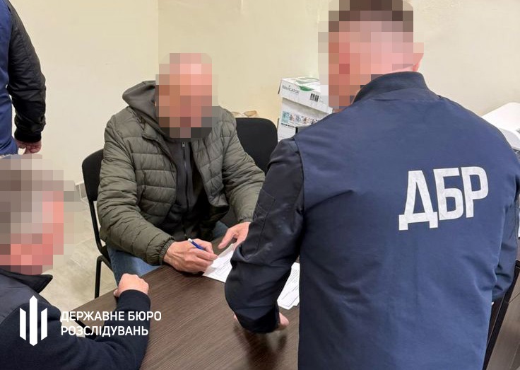 На Вінниччині військовий посадовець безпідставно нарахував 5 млн “бойових”