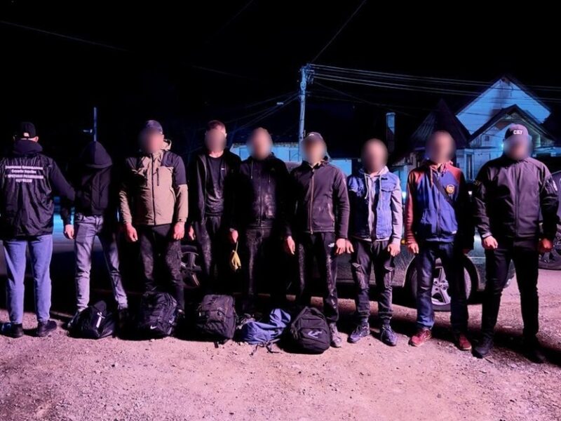 На Закарпатті спіймали організаторів схеми для ухилянтів