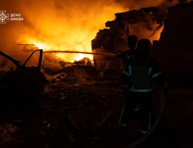Нічна атака на Київ: з’явилися фото наслідків