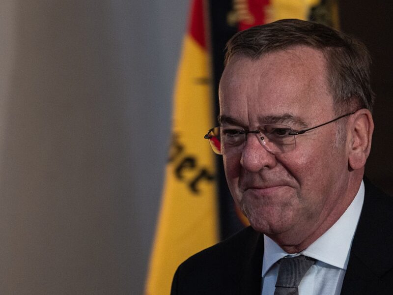 Німеччина заявила, що продовжить військову підтримку України і без США