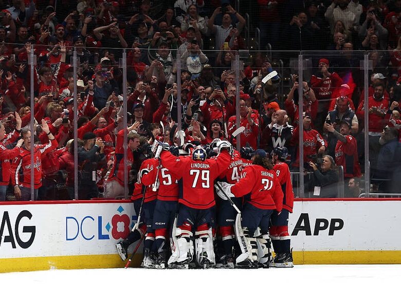 НХЛ: Детройт впорався з Кароліною, а Айлендерс перемогли Міннесоту