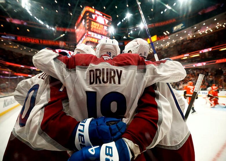 НХЛ: Тампа і Колорадо перемогли суперників