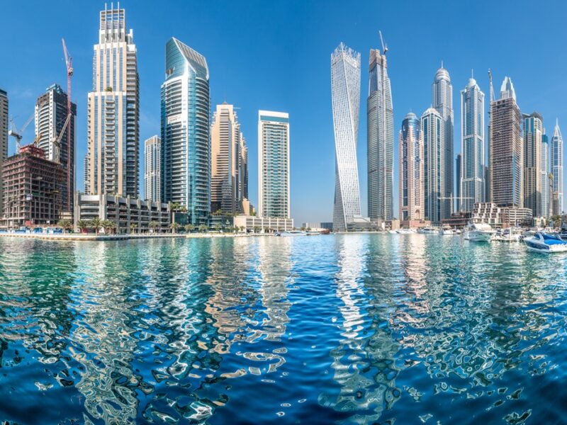 ОАЕ першими залучать ШІ для написання законів