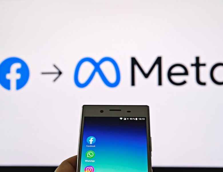 Понад 200 французьких медіа подали в суд на Meta