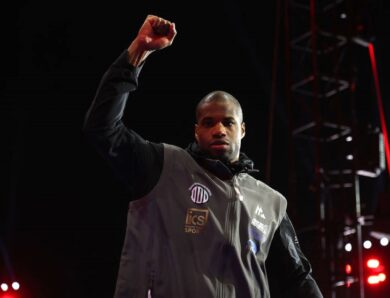 Потім Усик: Дюбуа отримав вказівку від IBF на захист титулу проти Чісори