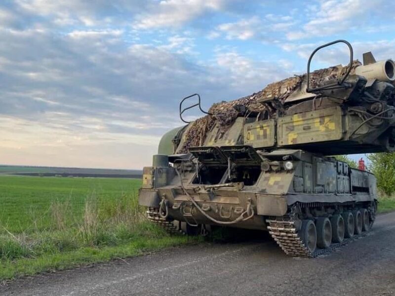 ППО збила три російські ракети і десятки “шахедів”