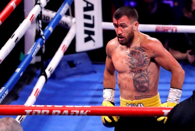 Промоутер Ломаченка розповів, чи може той повернутися в ринг