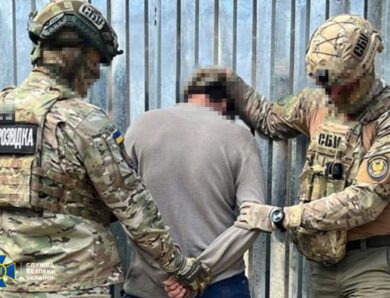 СБУ затримала коригувальника ударів по Херсону