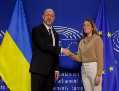 Шмигаль обговорив з головою ЄП продовження “транспортного безвізу”