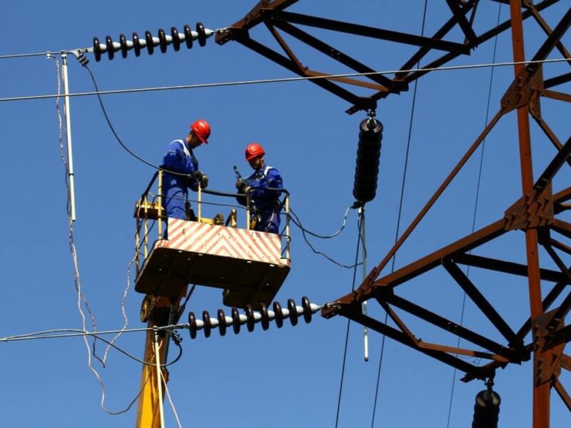 Споживання електрики в Україні зростає другий день поспіль