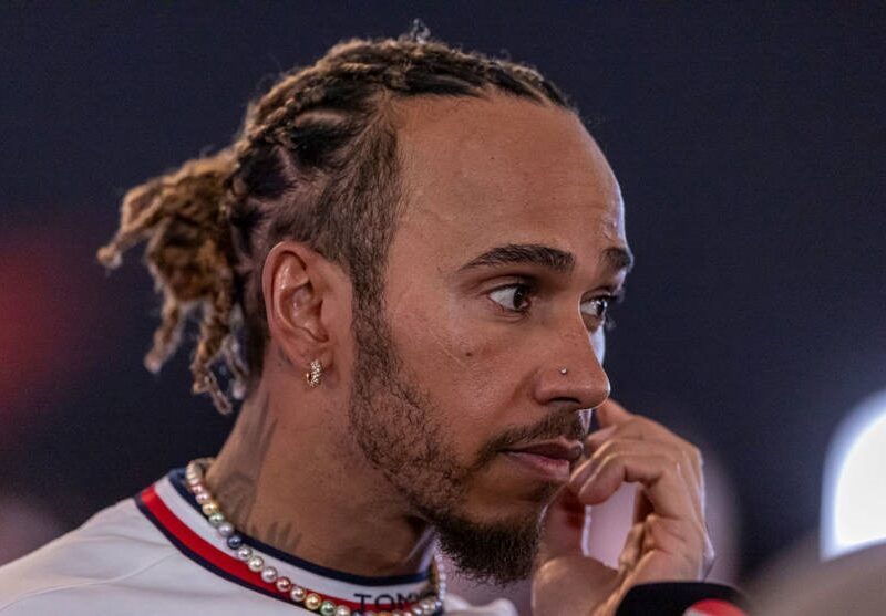 Справжні коментатори Формули-1 візьмуть участь у фільмі Гемілтона