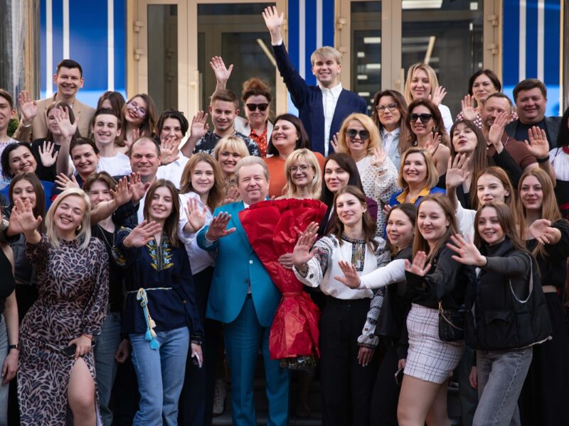 Студенти подарували Поплавському фільм до 32-річчя ректорства