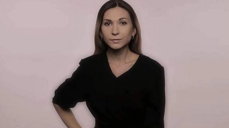 Тіло журналістки Рощиної повернули з Росії з вирізаними органами – ЗМІ
