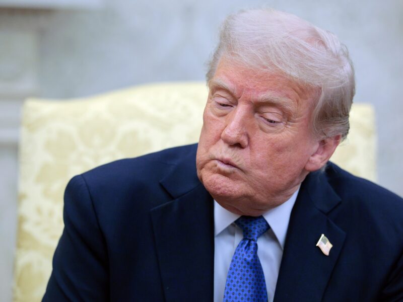 Трамп: Через повагу до мене Путін не буде захоплювати усю Україну