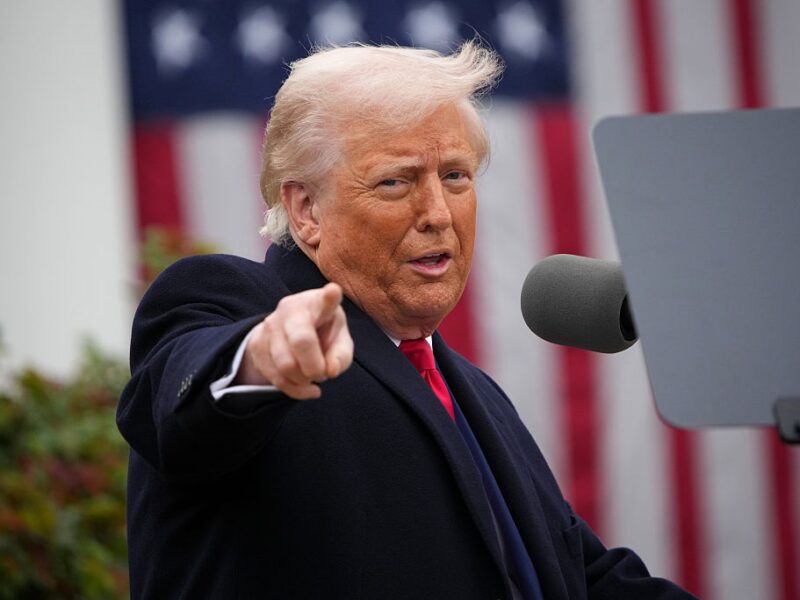 Трамп назвав свої мита “війною, що не є війною”