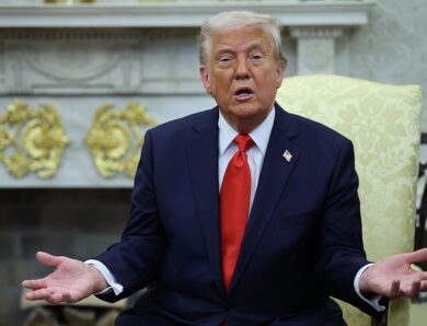 Трамп продовжив заборону РФ на вхід у порти США