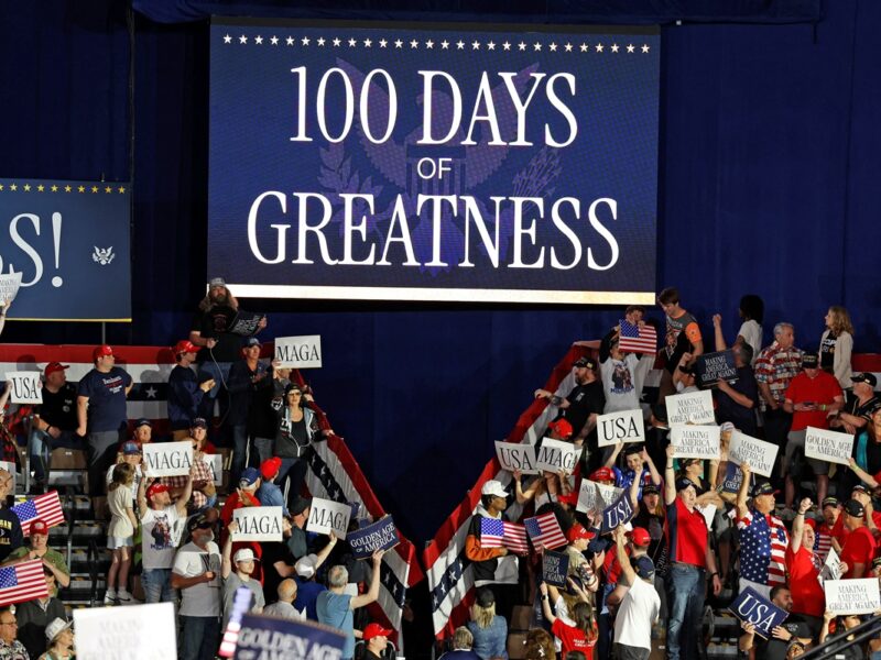 Трамп розповів про свої досягненні за 100 днів на посаді